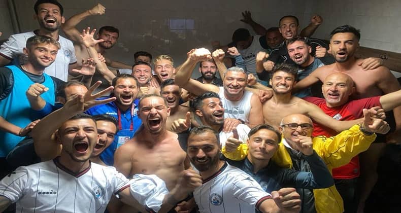 Burhaniye Belediyespor fırtınası sürüyor