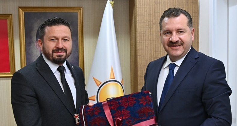 Başkanlardan kutlama