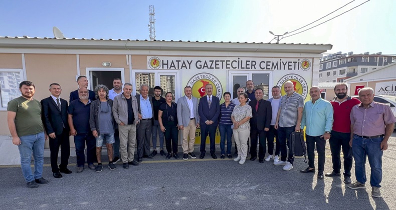 Deprem bölgesindeki gazeteciler unutulmadı