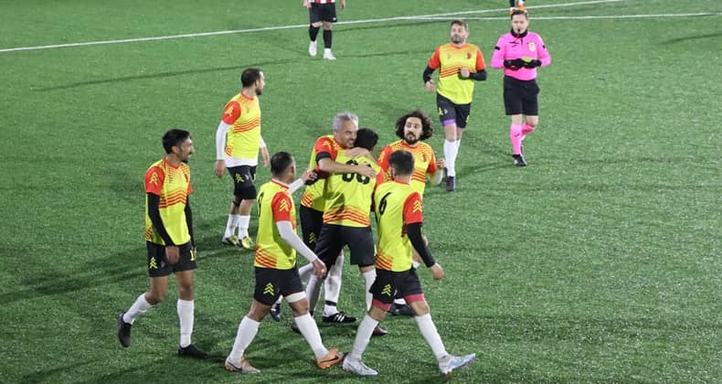 Merkezin zirvesindekiler fire vermedi