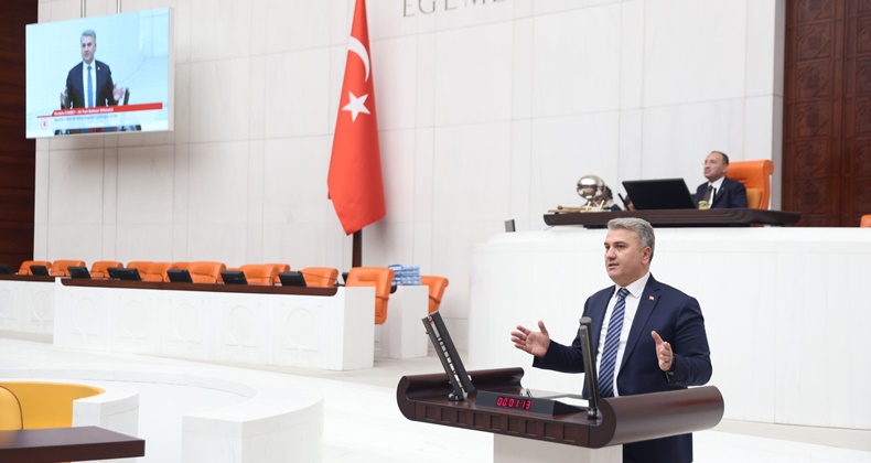 mustafa canbey-crop