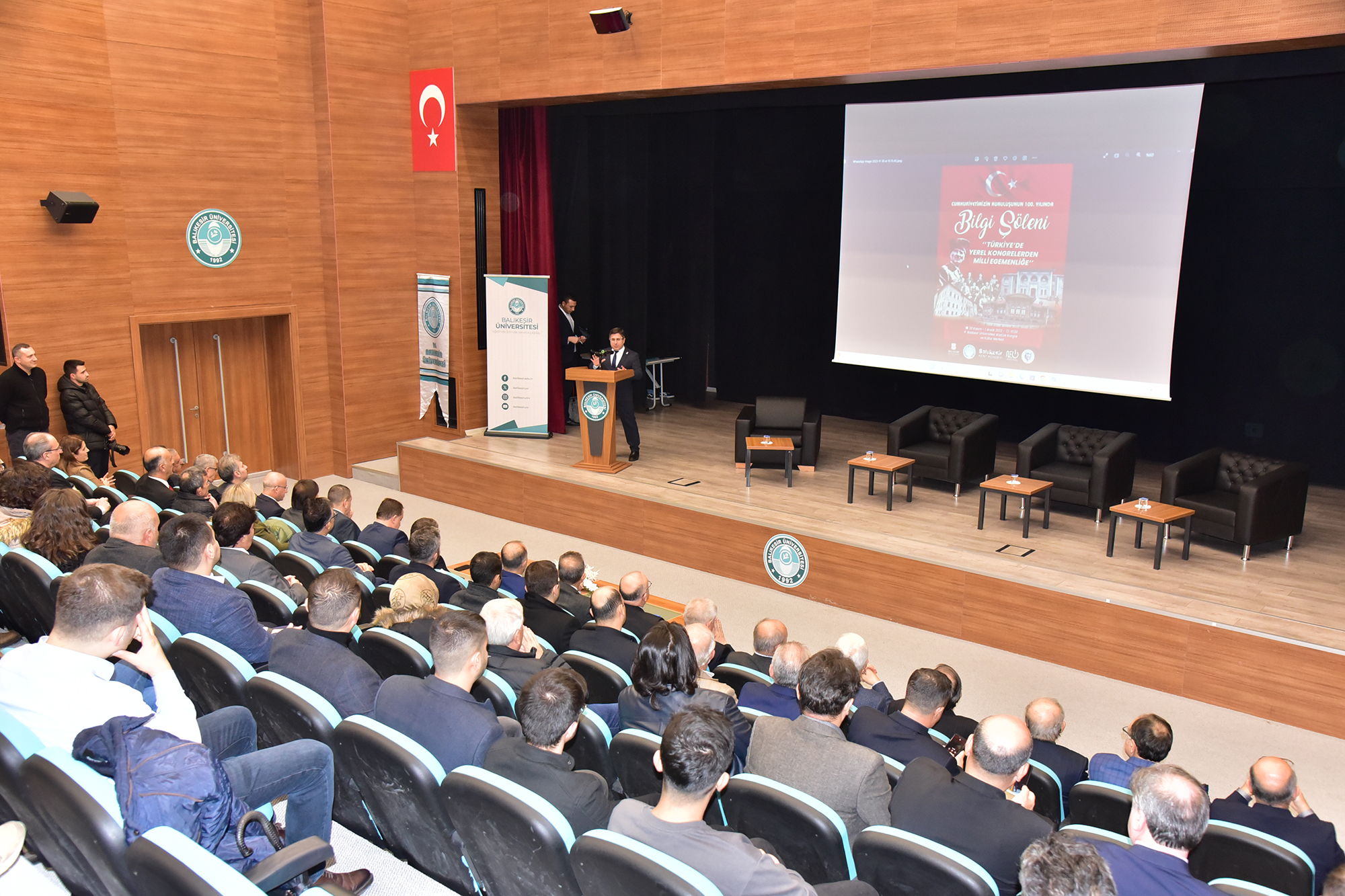 Yerel Kongrelerden Milli Egemenliğe