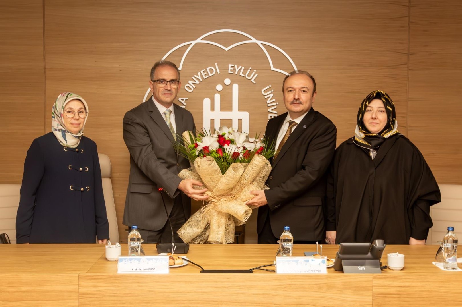 Rektörlük devir teslimi yapıldı