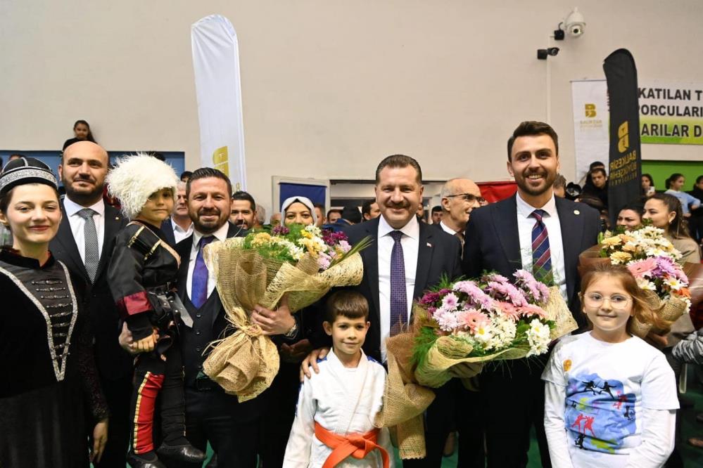 “Manyas 2025 yılında doğalgaz ile ısınacak”