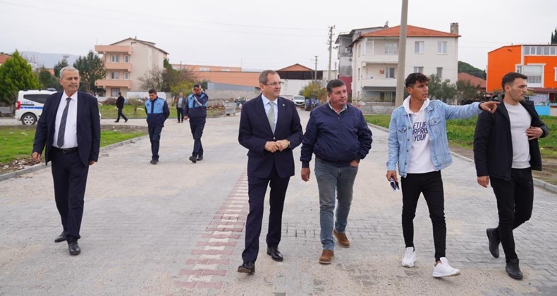 Kilit taşı döşeme çalışmaları hızla devam ediyor
