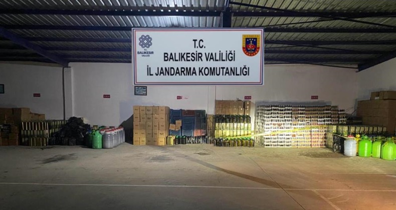Tonlarca sahte gıda maddesi ele geçirildi
