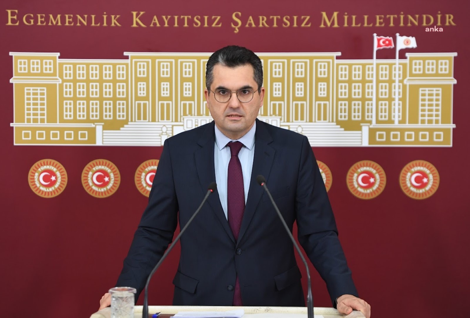 “Ülkemizi vasatistan, vatandaşlarımızı da parya haline getirdiler”