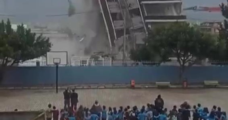 Öğrencilere korkudan çığlık attıran yıkımla ilgili inceleme başlatıldı