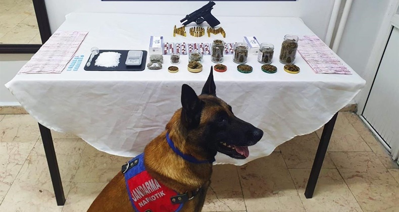 Altıeylül’de uyuşturucu operasyonu