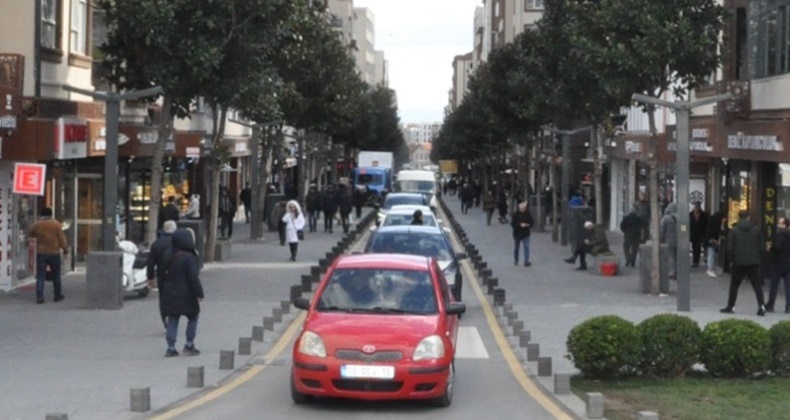 Esnaf zorlu bir dönemden geçiyor