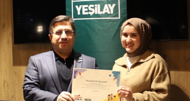 Rektör Yücel Oğurlu Gönüllülerle Birlikte