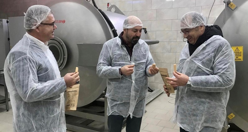 Erkan Alkan Glutensiz Gofret Üreten İşletmeyi Ziyaret Etti