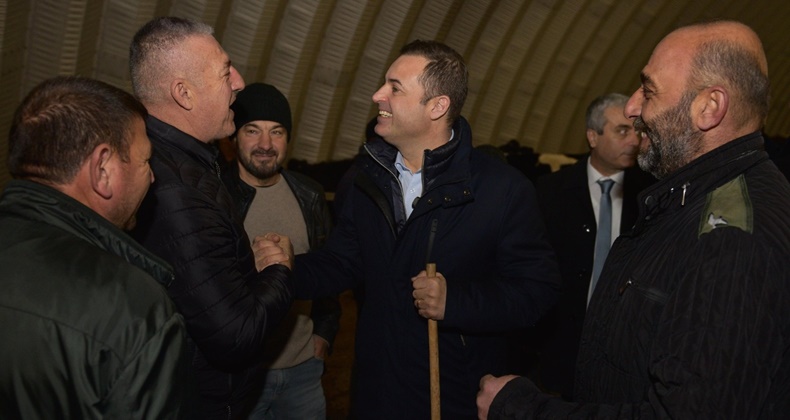 “Şehrimizde belediyeye ait mezbaha ve et entegre tesisi yapacağız”