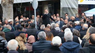 Ahmet Akın, Balıkesir Emeklilerine Aylık Destek Müjdesi Verdi