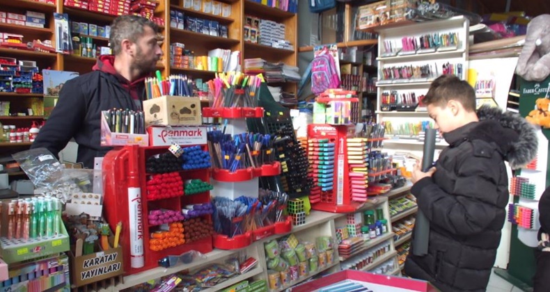 Askıda kırtasiye uygulaması ilgi gördü