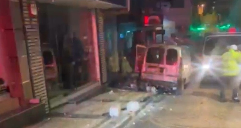 Aşırı hız kazaya sebep oldu
