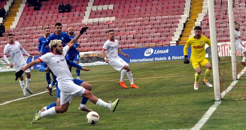 Balıkesirspor Cuma Ali Üzüm’ün golüyle kazandı