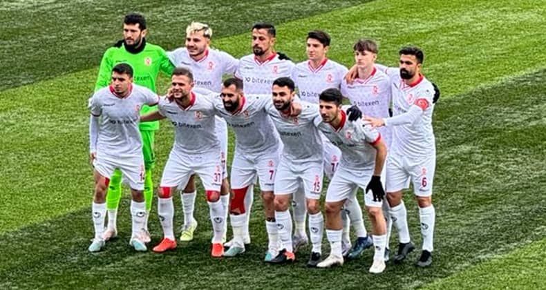 Balıkesirspor İDAŞ Çatalcaspor deplasmanından puanla dönüyor