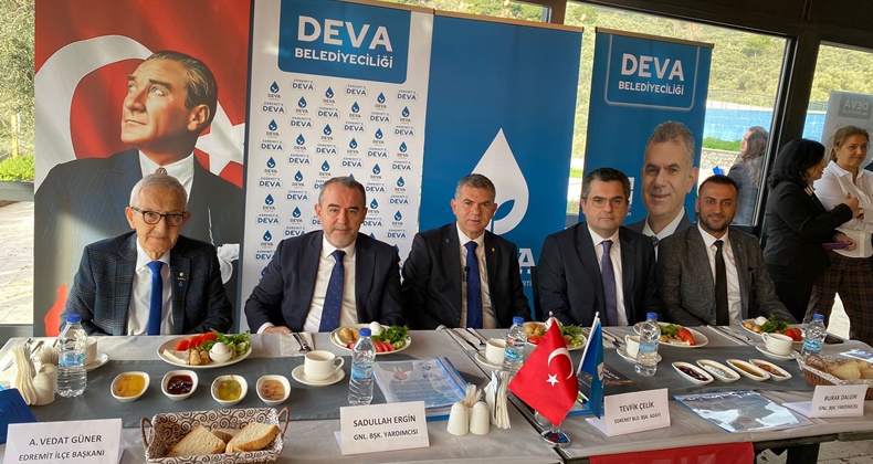 Deva Partisi Edremit Adayını Tanıttı