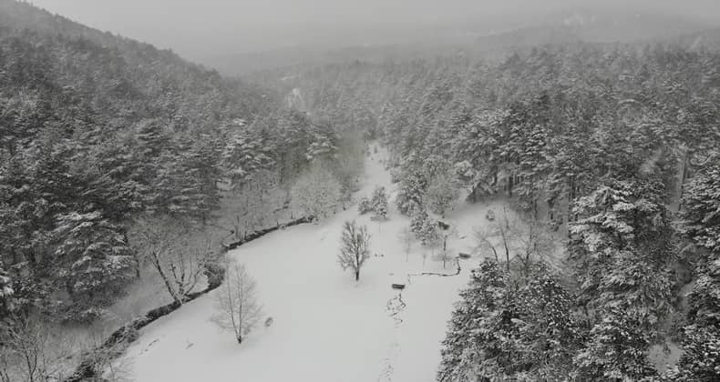 Kar yağışı Kazdağları’nda dron kamerası ile görüntülendi