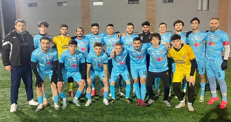 Balıkesir Yıldızspor 4 attı 3 aldı