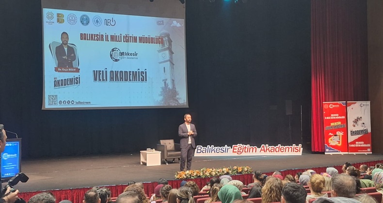 Veli Akademisi Özgür Bolat’ın katılımıyla gerçekleşti