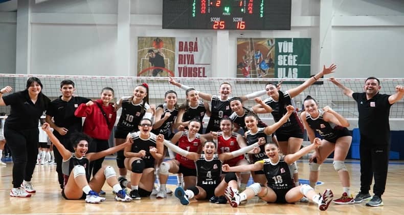Ayvalıkgücü Belediyespor