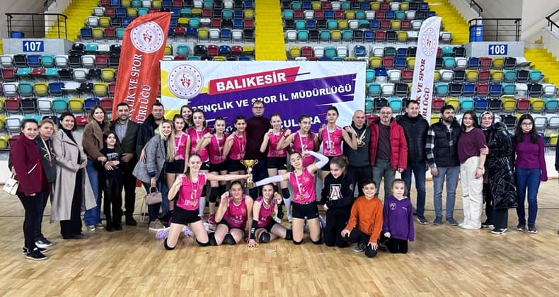 Balıkesir Voleybol Spor Kulübü namağlup şampiyon