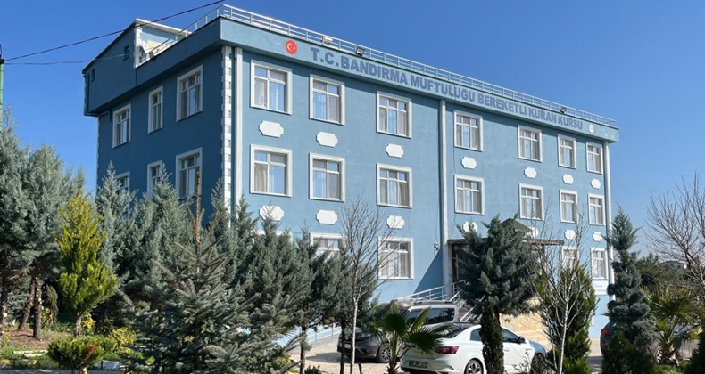 Bandırma’nın Hafızlık Kur’an Kursu tüm bölgeye örnek oluyor