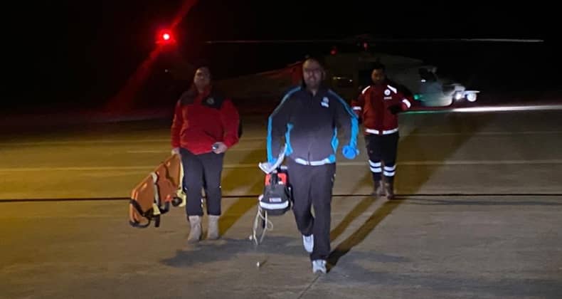 Gökçeada’da rahatsızlanan hasta askeri helikopterle Çanakkale’ye getirildi