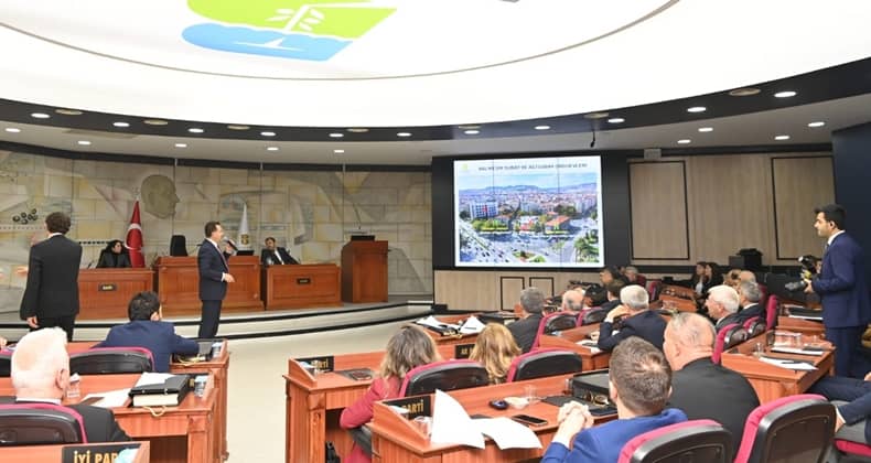 Şehir merkezine dev meydan