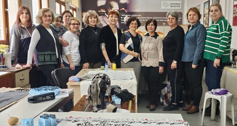 Tek tek elleriyle oyuyorlar, 600 yıllık kültürü yaşatıyorlar