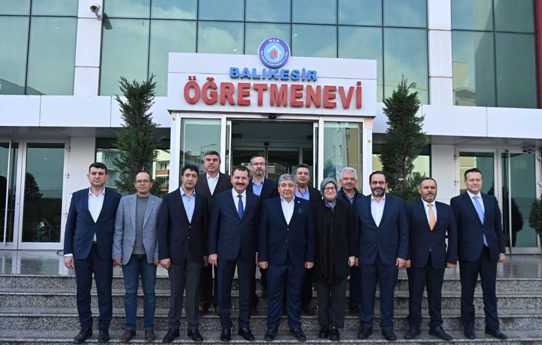 Başkan Yılmaz'dan Sağlık Çalışanlarına Müjde