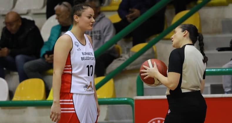 Burhaniye Belediyespor 01 Adana Basketbol ile karşılaşacak