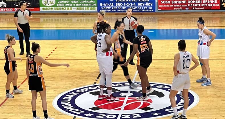 Gürespor lider Zonguldakspor'a yenildi