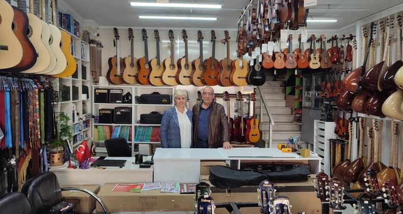 Kırtasiyeden Müzik Sektörüne Başarılı Notalar
