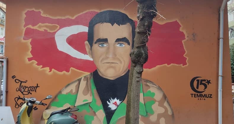 Şehit Turgut Solak’ın Anısı Balıkesir Sokaklarında