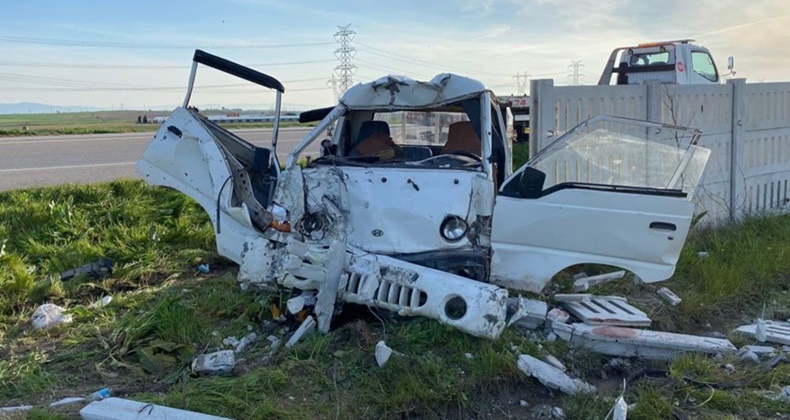 Bandırma-Karacabey yolunda trafik kazası: 1 ölü, 1 yaralı