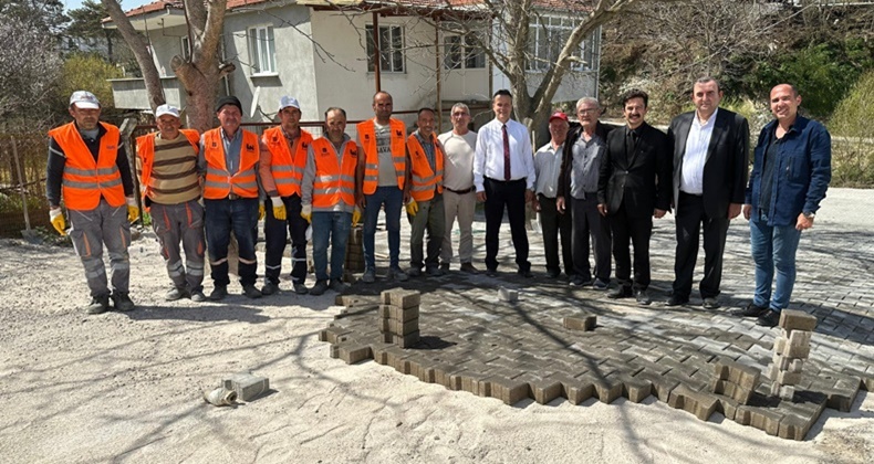 Konakpınar kilit taşı çalışmaları başladı