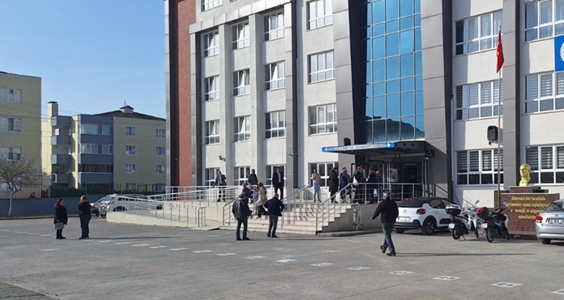 İlk Oylar Sandıkta