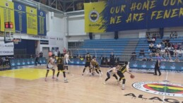 Balıkesir Büyükşehir Belediyespor Fenerbahçe Koleji’ni yendi