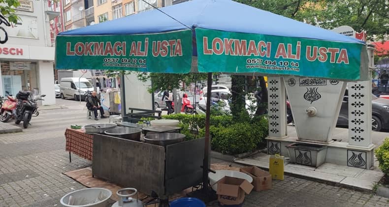 Erkek Kardeşi İçin Lokma Hayrı Düzenledi
