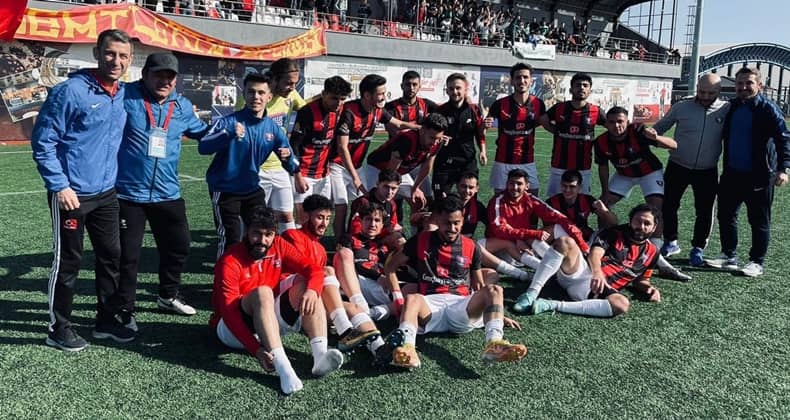 Gaziosmanpaşaspor 1966 Edremitspor'u tek golle uğurladı