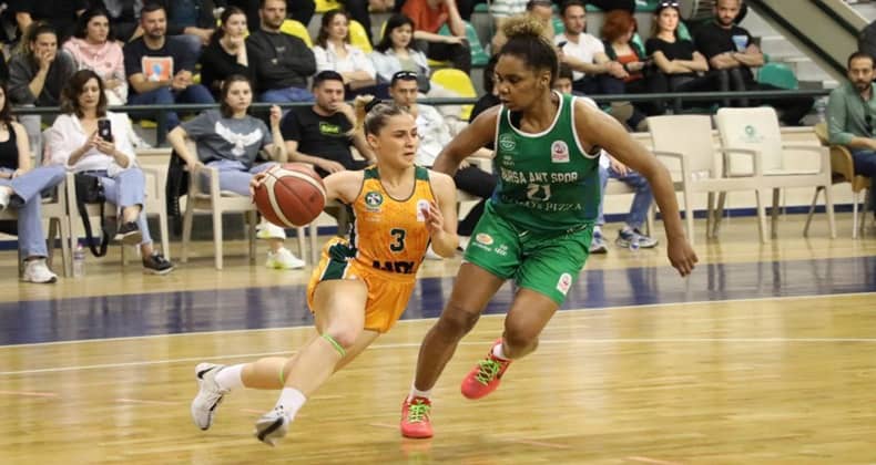 Gürespor yarı finalde elendi