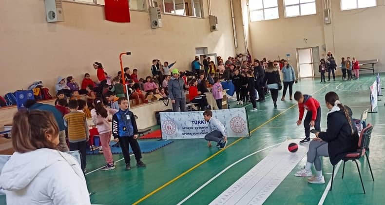 Yetenek taramaları Balıkesir’de sürüyor