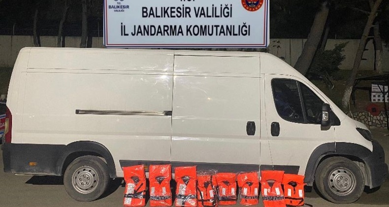33 düzensiz göçmen ve 1 organizatör yakalandı