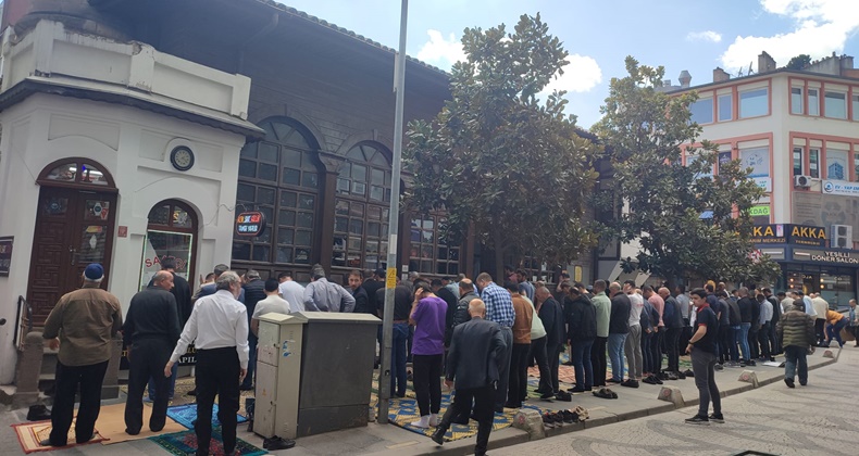 Ramazan Ayının Son Cuma Namazı Kılındı
