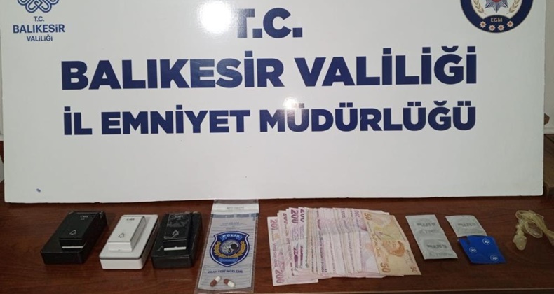 Masaj salonuna fuhuş operasyonu