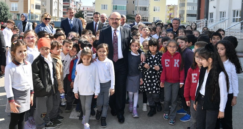 “Tüm dünyada benzeri olmayan milli bayramımız”