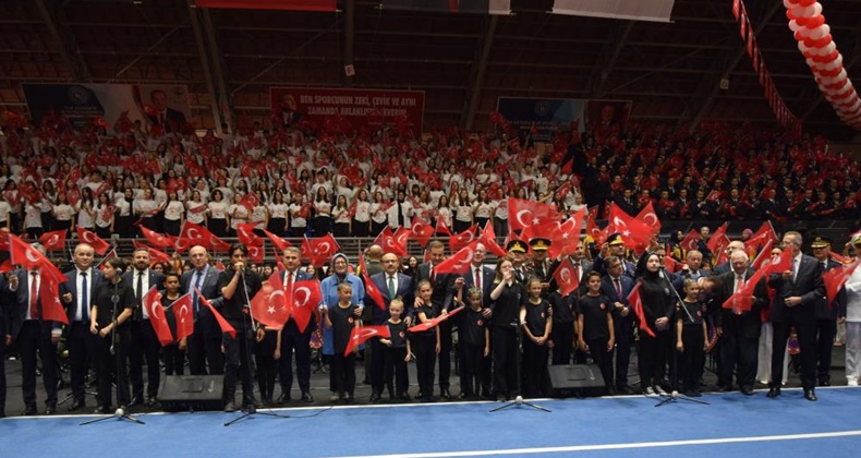 Balıkesir’de 19 Mayıs coşkuyla kutlandı